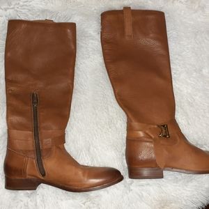 Frye boots size 8 camel color